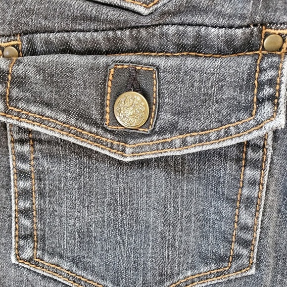 CABI women's jeans, button pockets, size 4,, wide leg - Picture 3 of 13